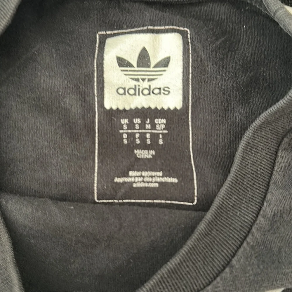 Adidas Screenprint T shirt - Size S - Picture 4 of 5